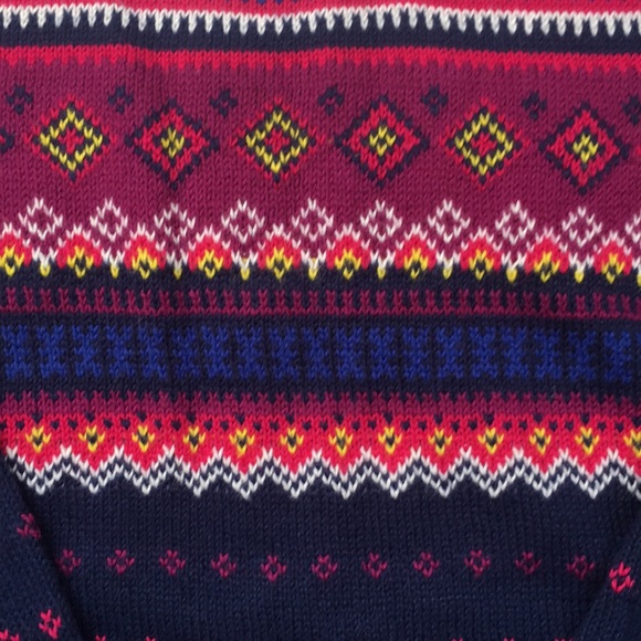 Old navy sweater - Picture 3 of 5